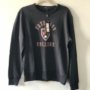 NWT Frye Sweatshirt small